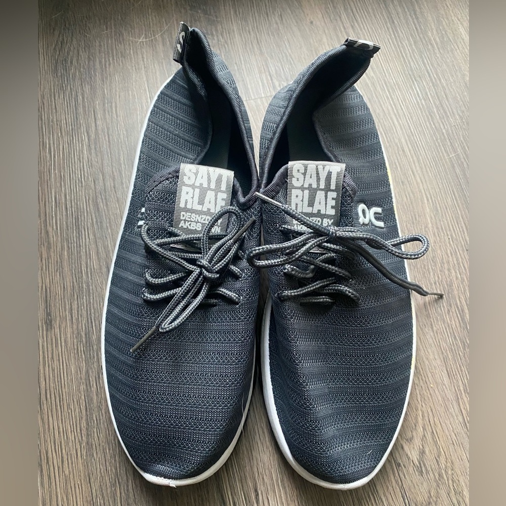 NWOT OnClouds Sayt Rlae tennis shoes